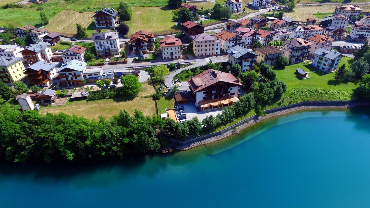 Albergo Meuble Victoria Auronzo di Cadore Kültér fotó