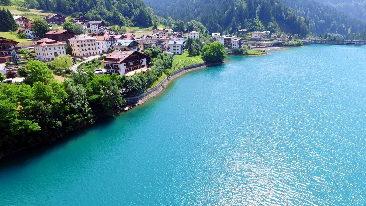 Albergo Meuble Victoria Auronzo di Cadore Kültér fotó