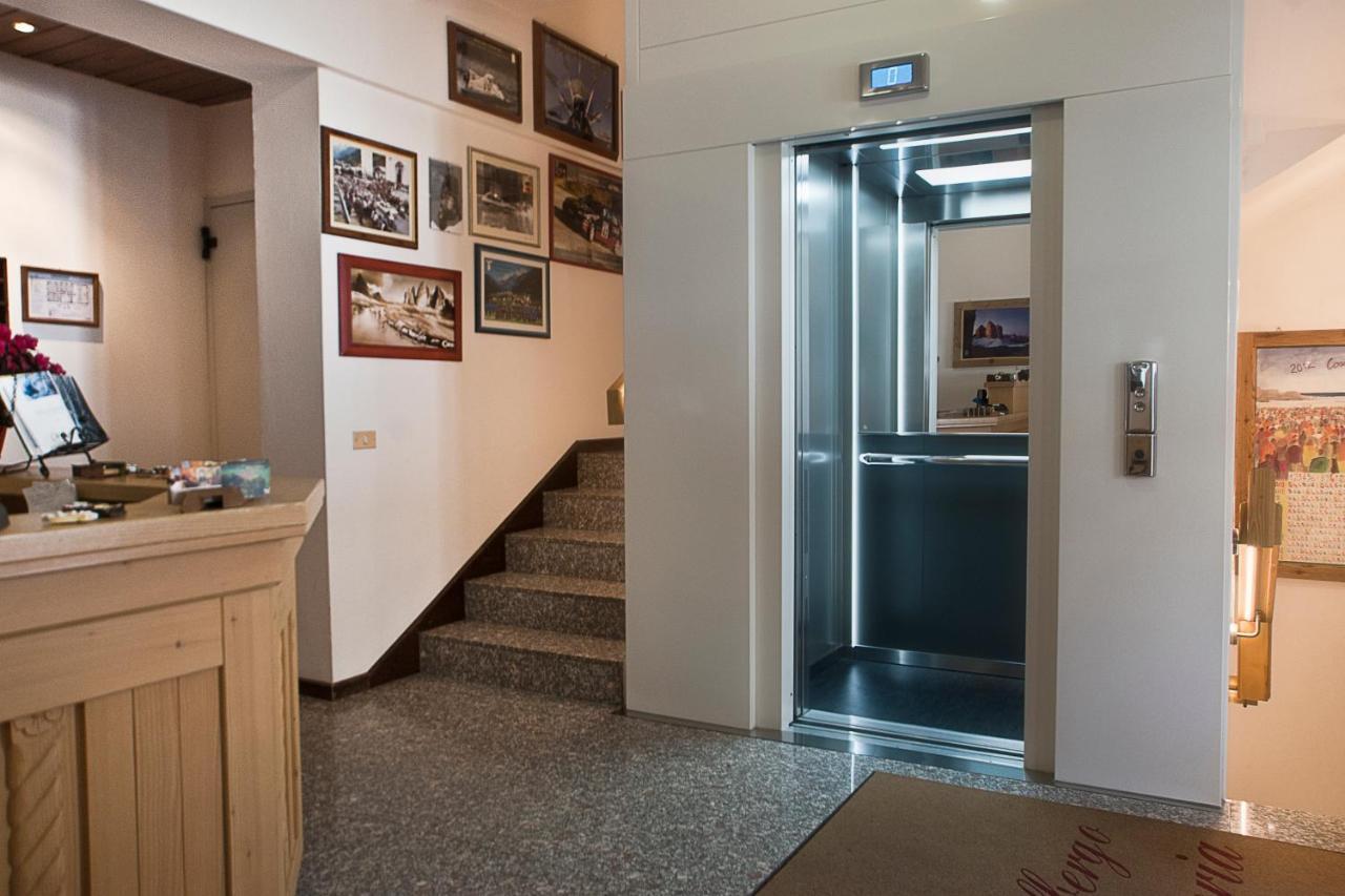Albergo Meuble Victoria Auronzo di Cadore Kültér fotó