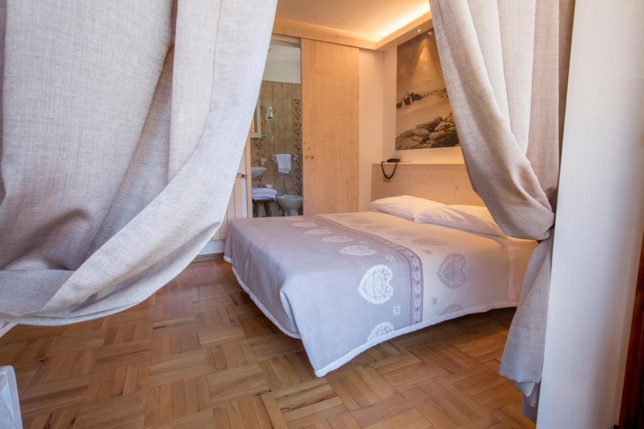 Albergo Meuble Victoria Auronzo di Cadore Kültér fotó